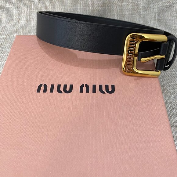 Miumiu Black Leather Belt With Gold Classic Buckle - Picture 2 of 7